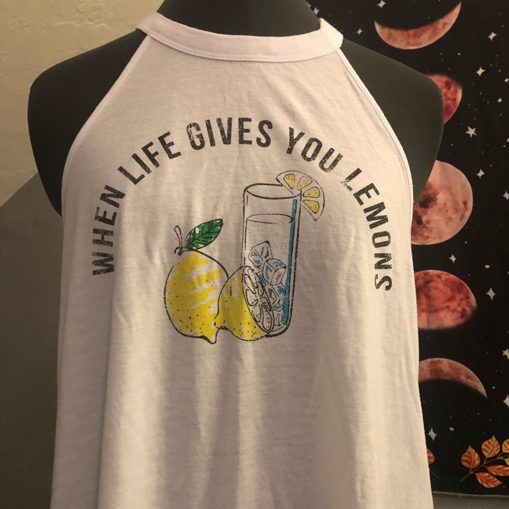 White lemon 🍋 top